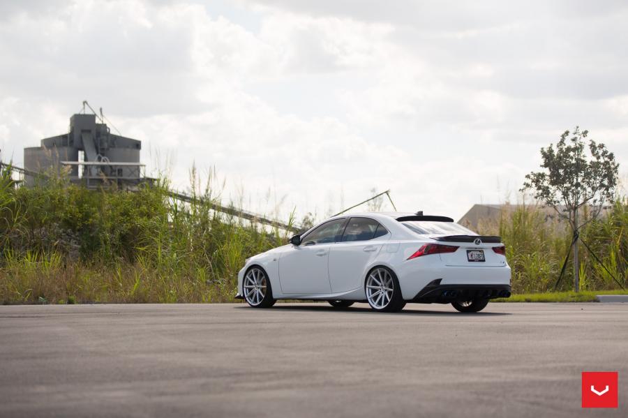  Lexus IS F on Vossen Wheels (VFS-10) 2017 года  (фото 46 из 72)